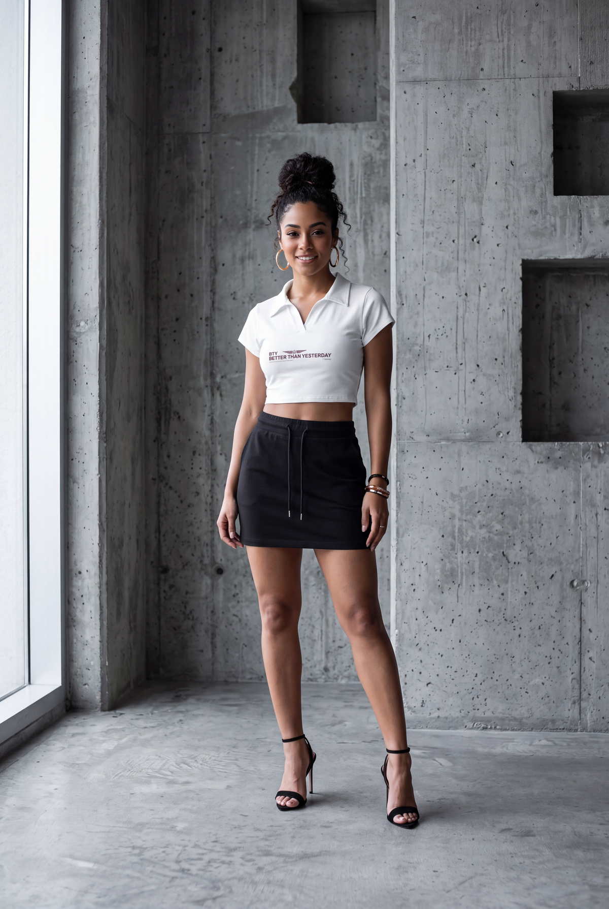 Crop Polo Col V — Manifeste