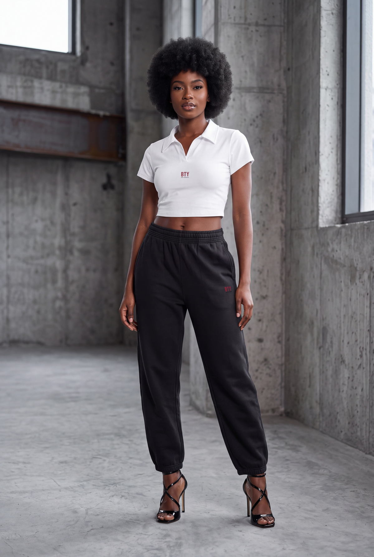 Crop Polo Col V — Signature Rouge