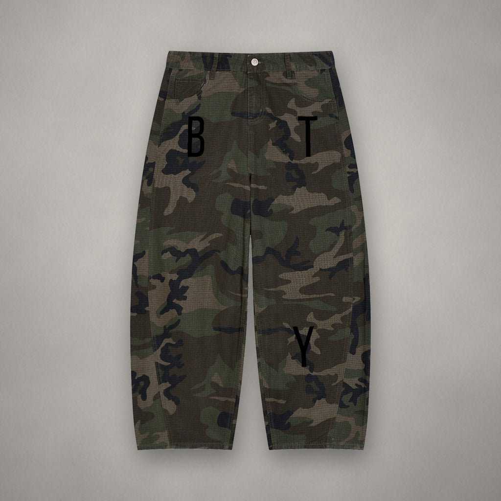 Pantalon Cargo Camo Barrel Leg Étendard — pantalon BTY Concept, streetwear athlétique