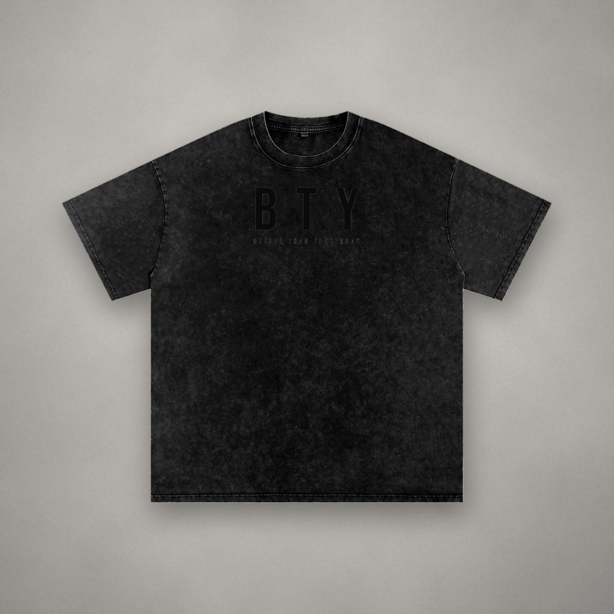 Tee Oversize Délavé Neige Manifeste — tee-shirt BTY Concept, streetwear athlétique