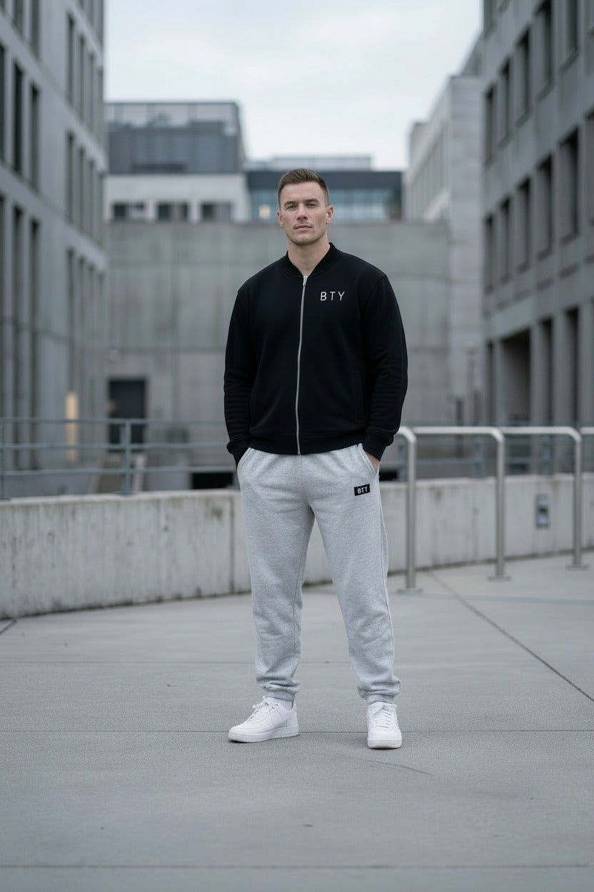 BTY — Veste zippée noire et jogger gris, esplanade
