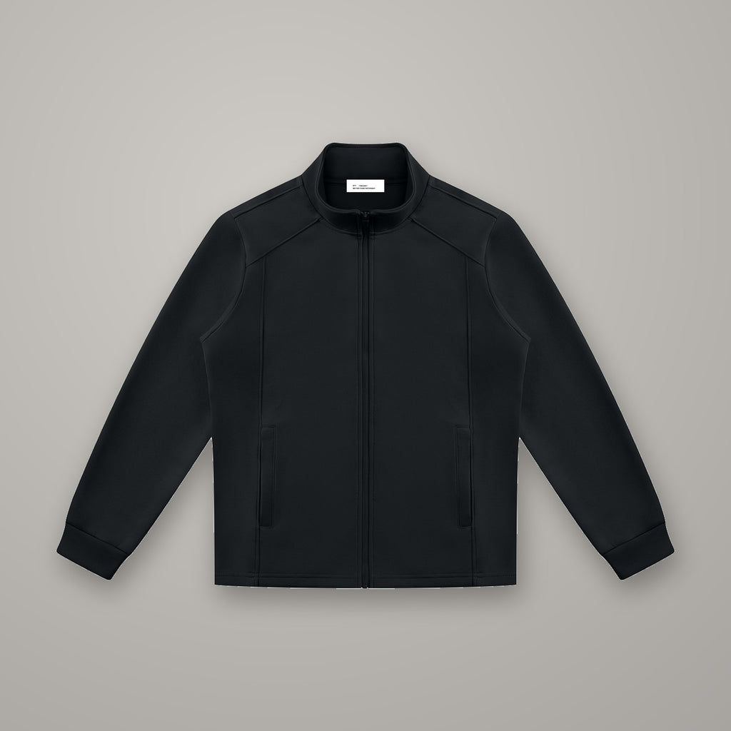 Veste Survêtement Col Montant BTY, coloris Noir Combat, sur fond studio béton.
